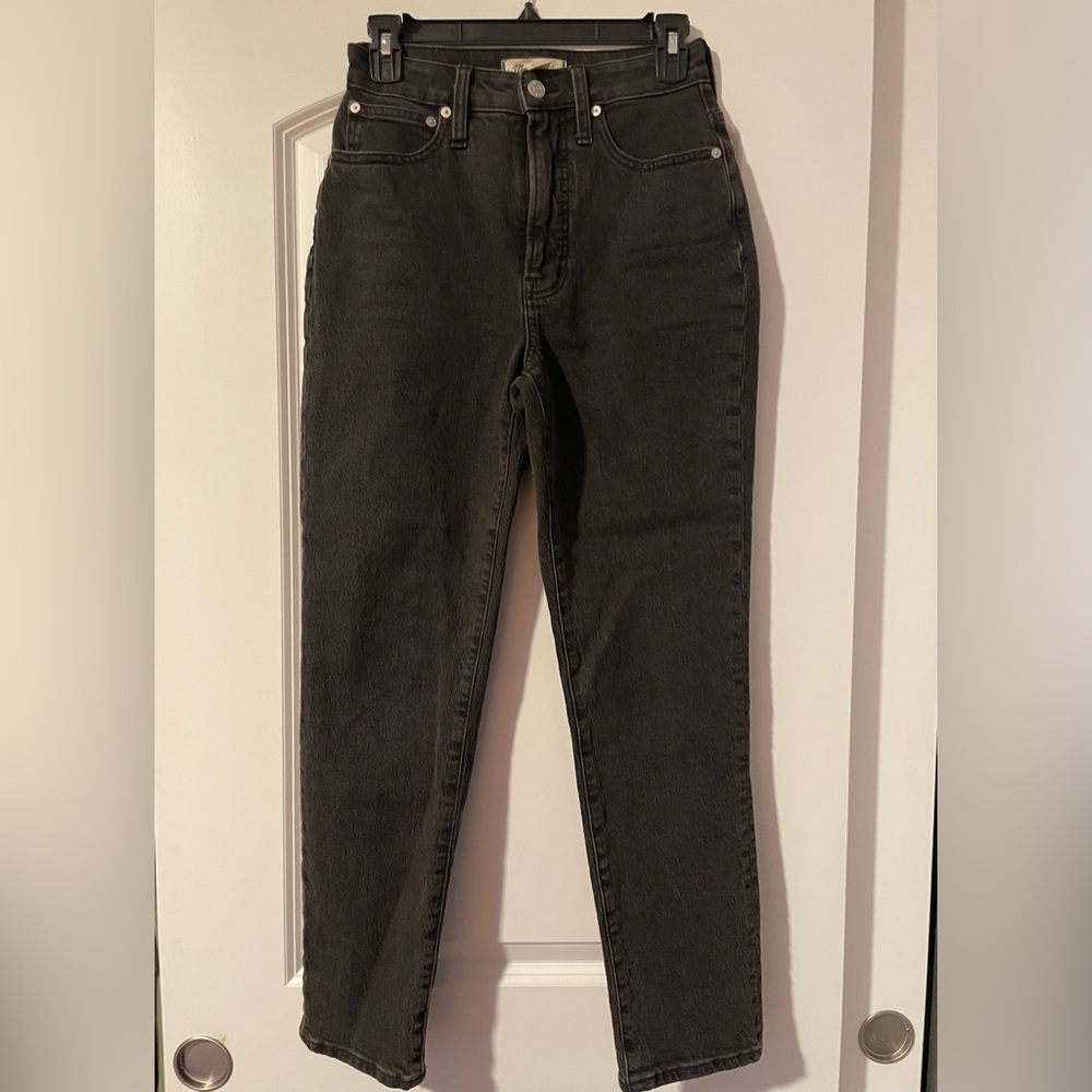 Madewell Black/grey wash, straight vintage curvy jean